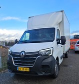 Oscar Biludlejning tilføjer ny flyttebil med lift til flåden i Hobro