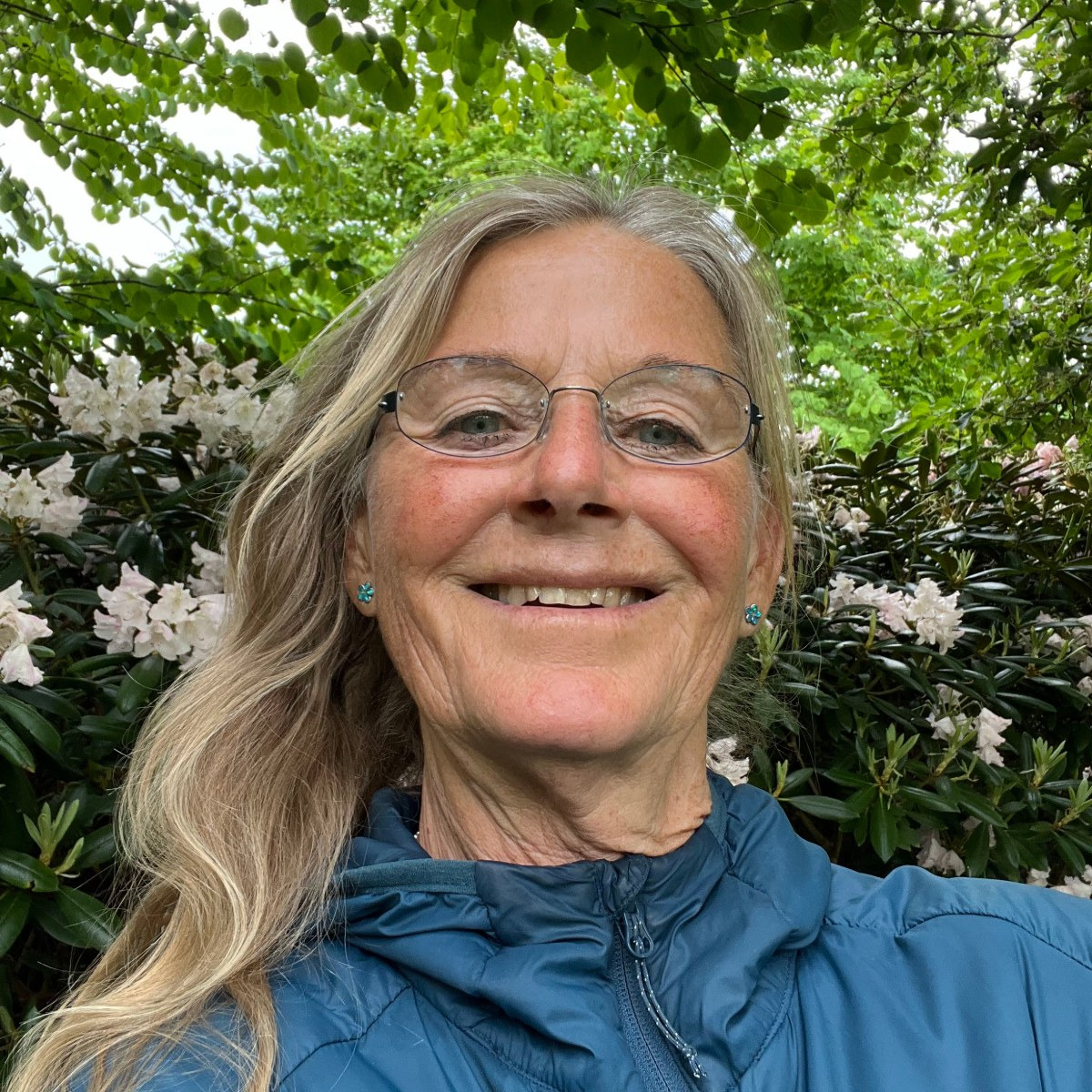 Mie Voss nyder naturen, havnen og de positive mennesker i Ebeltoft