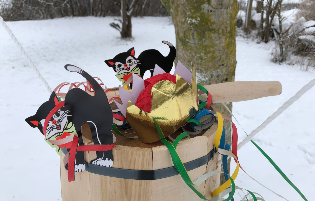 Fastelavnsfest og pynt på bibliotekerne i Favrskov Kommune 