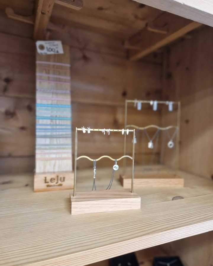 Guldsmed Ø åbner pop-up shop i Vø med musik og workshops i dag