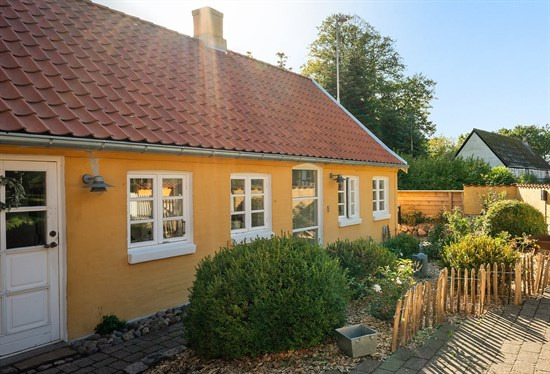 Labingvej 9 er til salg for kun 1.798.000 kr.: Se de billigste boliger til salg i Harlev her