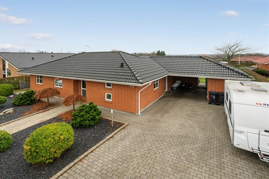 Top 6 over dyreste boliger til salg i Kibæk. Priser op til 4.795.000 kr