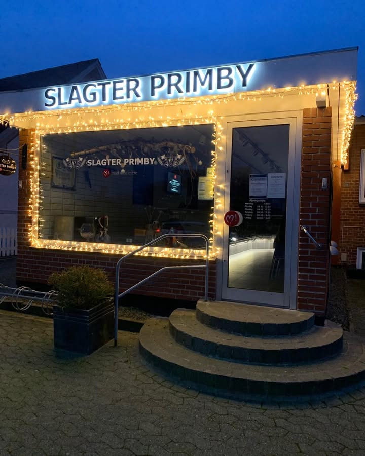Slagter Primby ønsker kunderne en glædelig jul og takker for julehandel