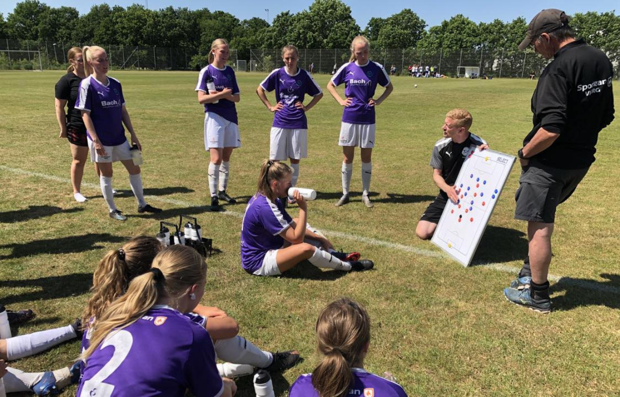 Syv sejre på stribe: Team Viborg-piger fortsætter sejrsstimen