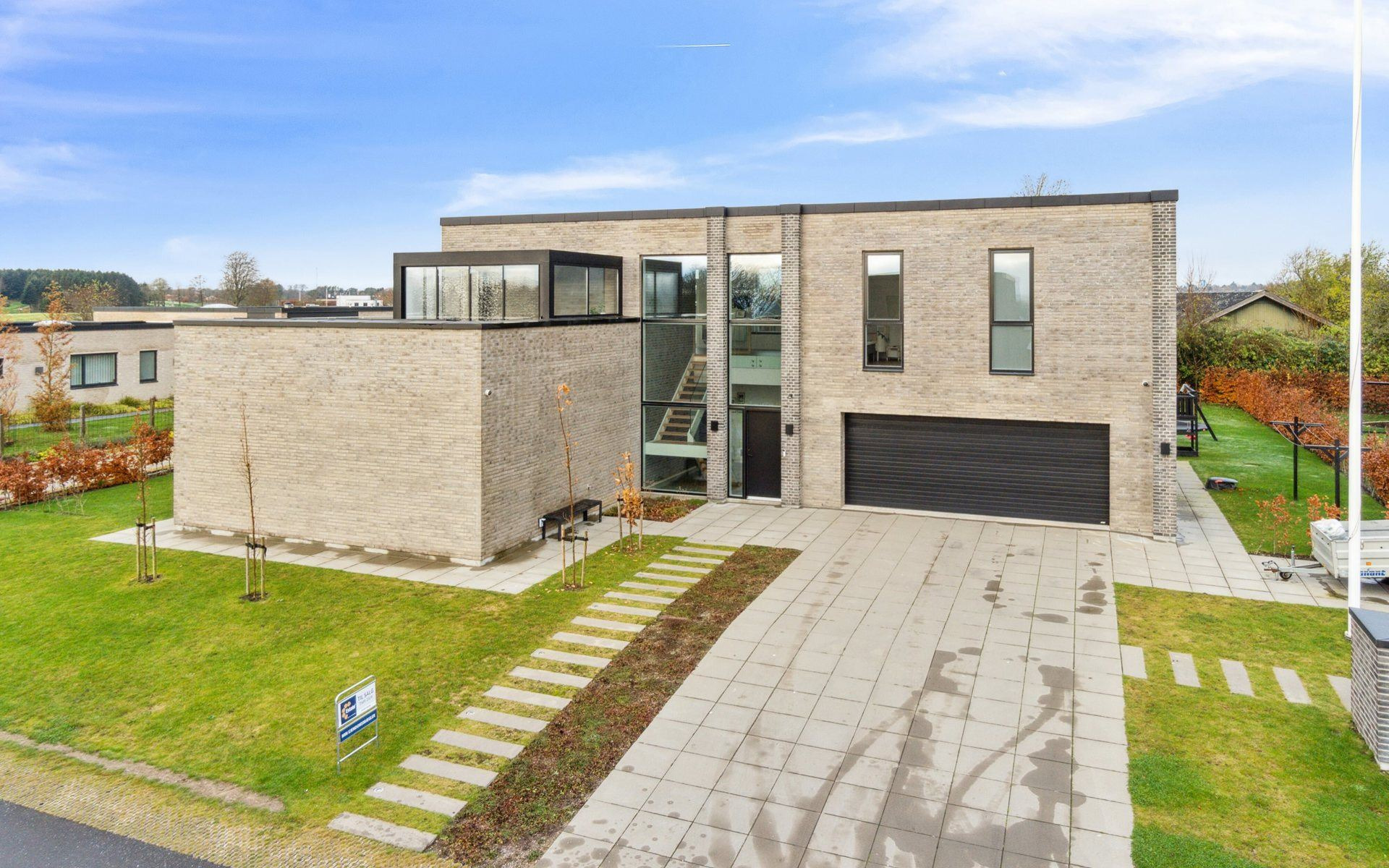 Luksusbolig netop kommet til salg i Hedensted: Se hvad du skal smide for Hedensteds dyreste adresser her