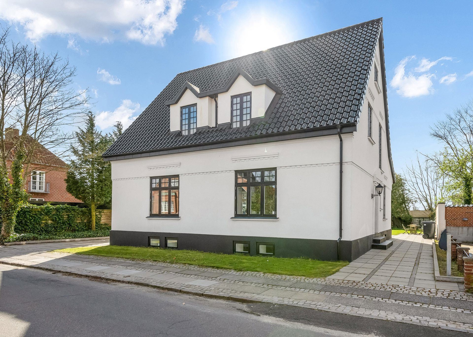 Luksusbolig netop kommet til salg i Holstebro: Se hvad du skal smide for Holstebros dyreste adresser her