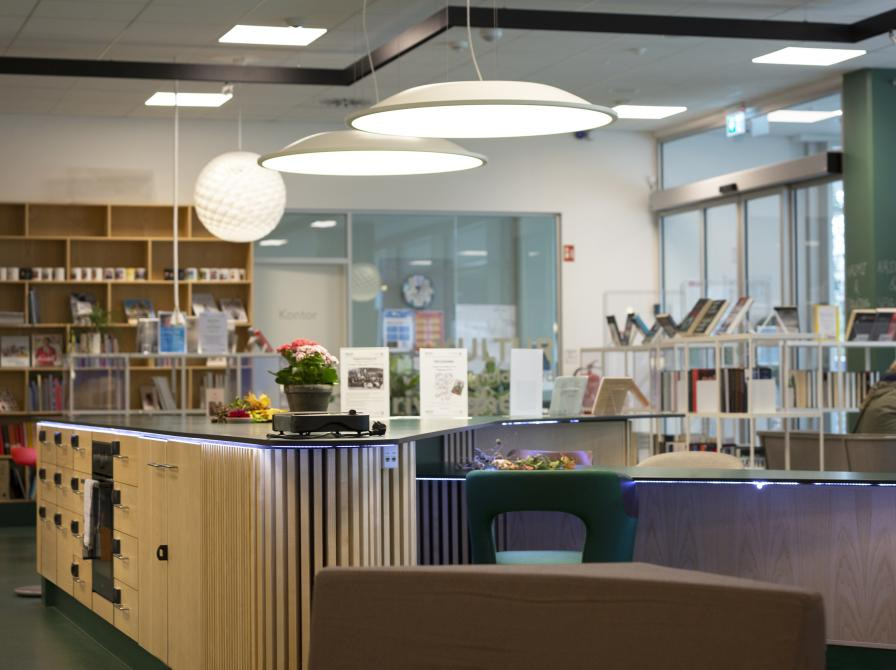 Højtlæsning og litteraturinspiration på Medborgercentret