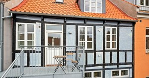 Unik to-plans lejlighed i hjertet af Nyborg hos Estate Nyborg