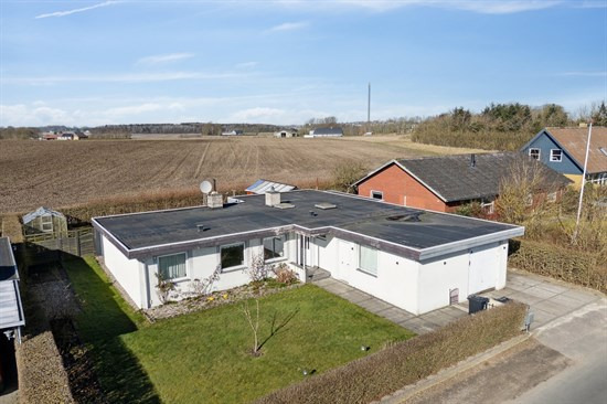 Dyrbyvej 16 er til salg for kun 445.000 kr.: Se de billigste boliger til salg i Spentrup her