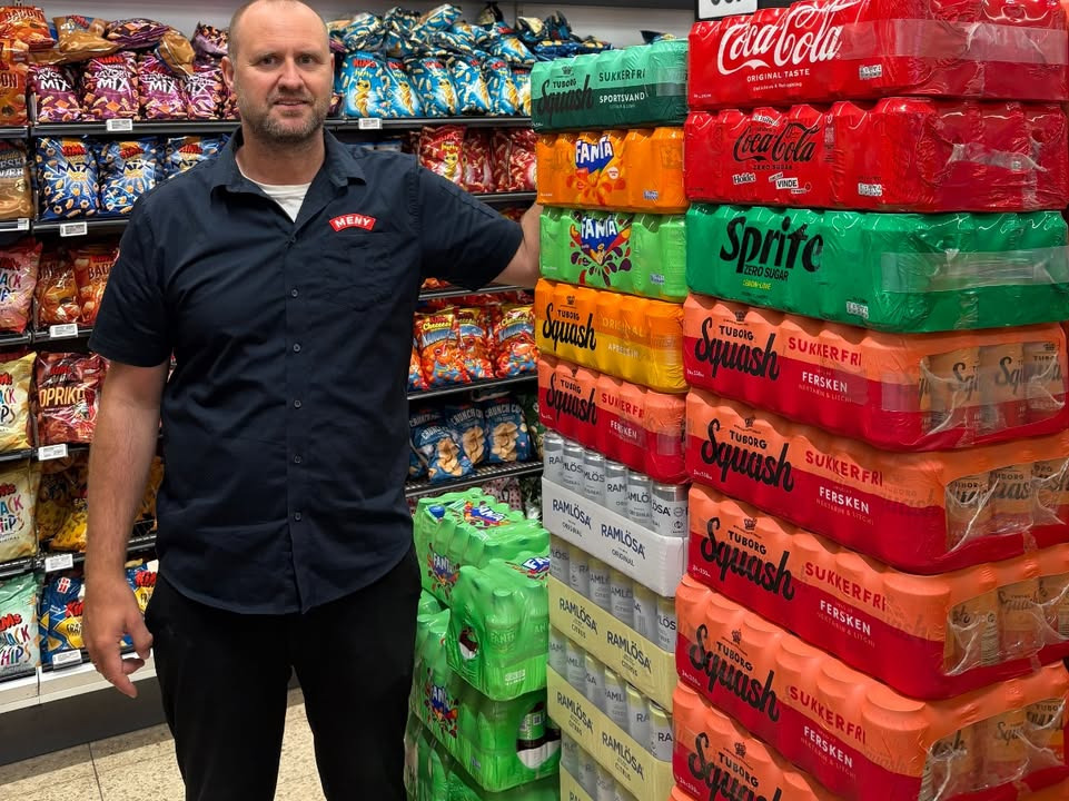 Jubilæumstilbud hos MENY Hobro: Coca-Cola 24-pak til kun 64,95 kr. 