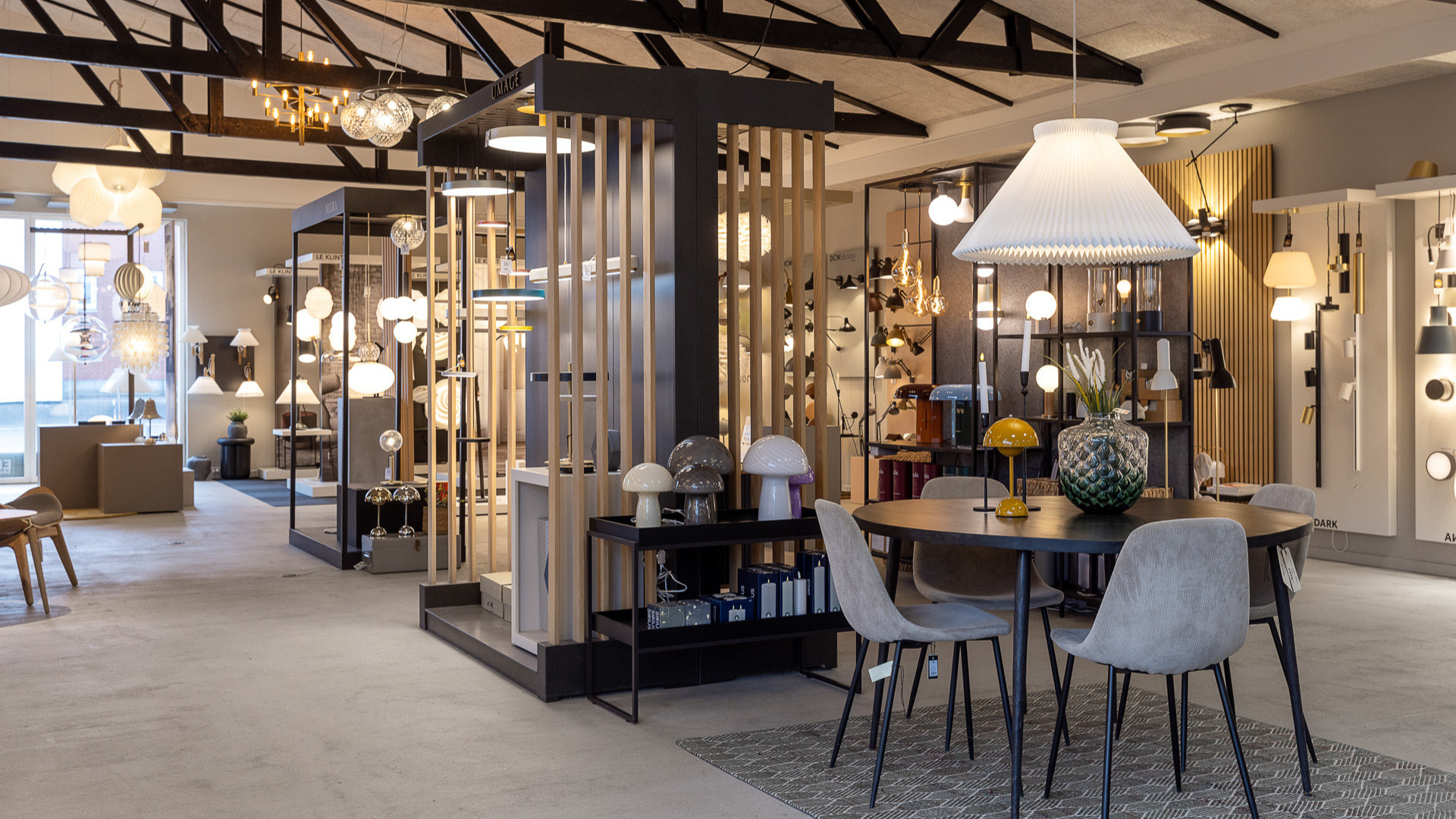 Thusgaard Living forvandler dit hjem med designerlamper og interiør