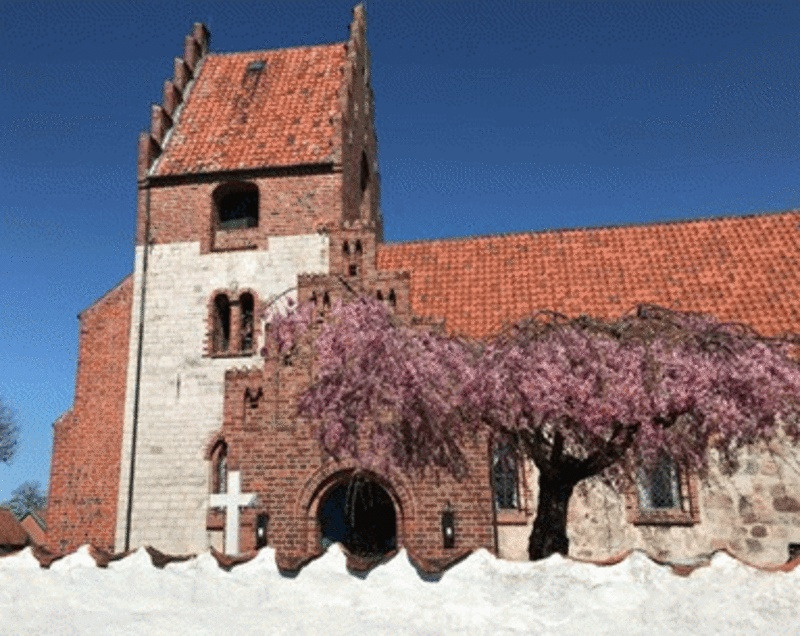 Syng julen ind i Himmelev Kirke