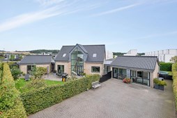 Drømmer du om luksus? For 6,0  mio. kroner er Asmusgårdsvej 72 kommet til salg - Se den og de dyreste boliger til salg her