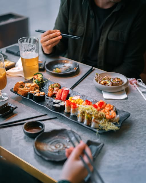 Atami Sushi Fredericia sender en hilsen til Atami Vejle