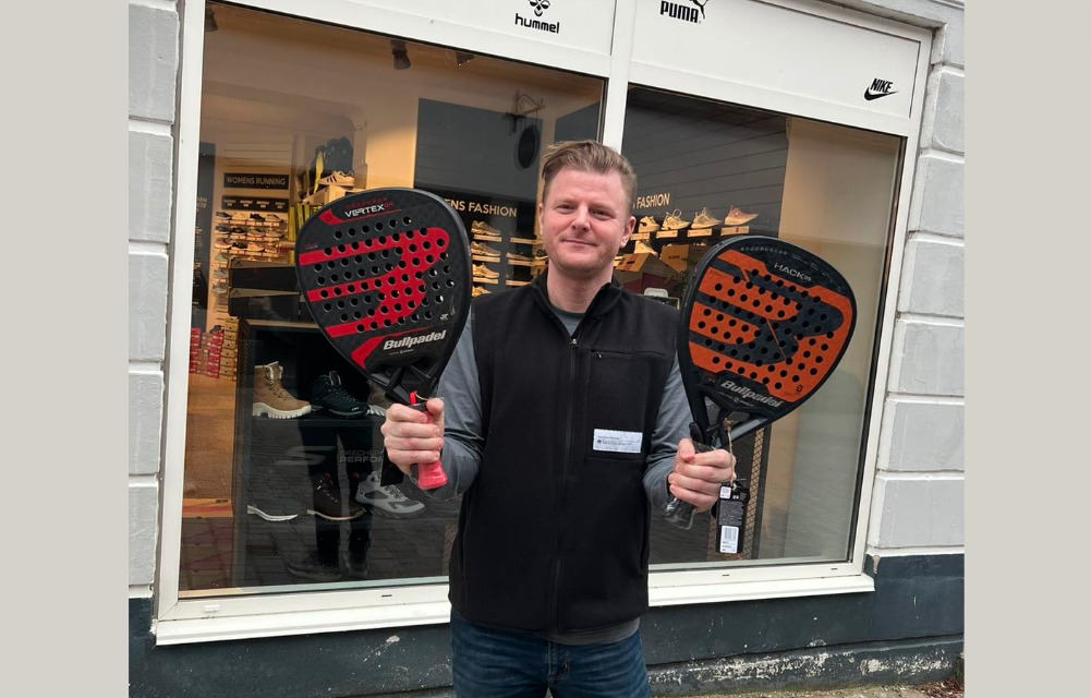 Slå til med stil! Sportigan Viborg udvider sortimentet med padelbat og dartudstyr
