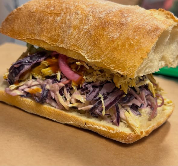 FrAAderen - Kastetvej introducerer BB-Kylling: En lækker frokostoplevelse