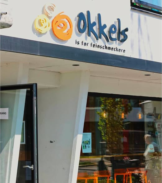 Okkels åbner 13:30 i dag