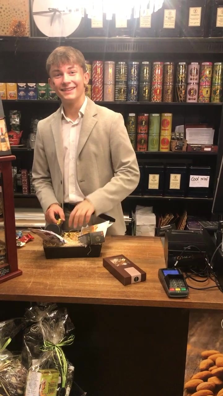 Hold dig opdateret på lokale nyheder fra sociale medier