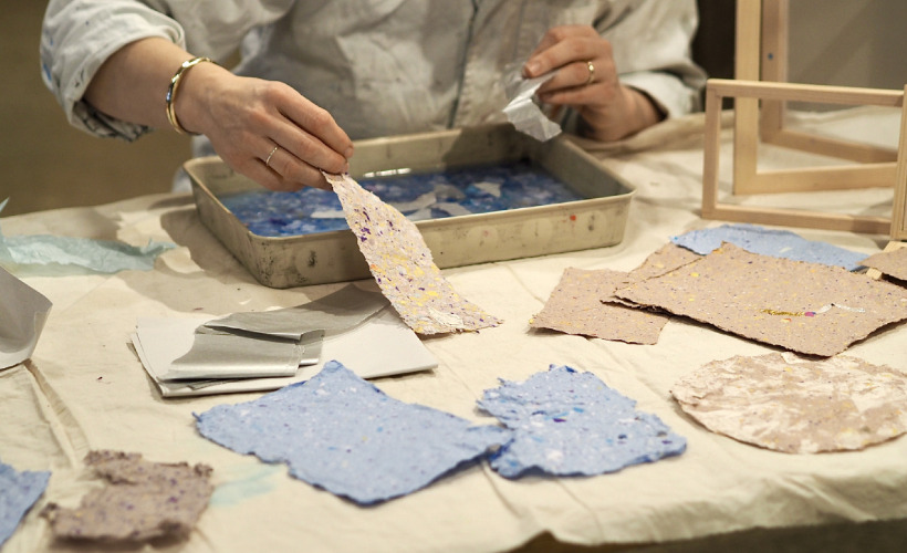 Oplev kreativ papirmageri og Michael Kviums kunst på Kunsten i Aalborg