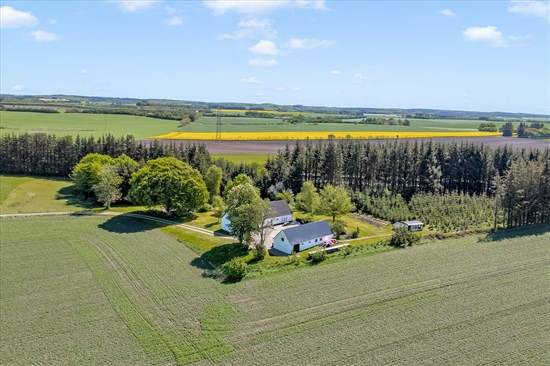 Fløevej 24 er til salg for kun 645.000 kr.: Se de billigste boliger til salg i Støvring her