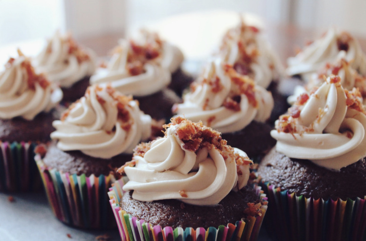 Nyd en kage til lækker musik på Odense Å