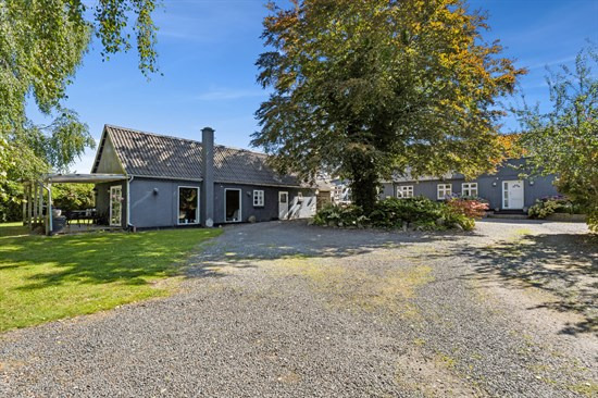 Top 6 over dyreste boliger til salg i Høng. Priser op til 5.500.000 kr