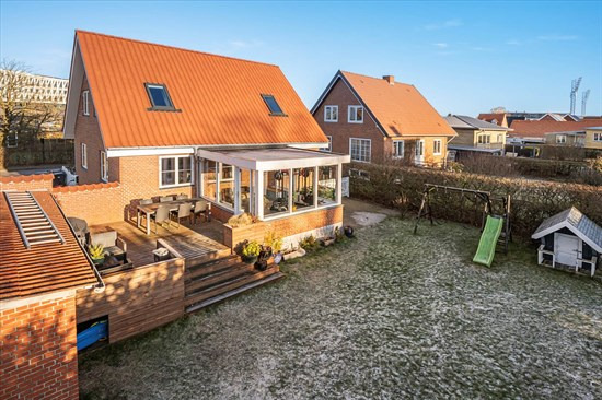 Lindevej 23 og 1 anden boliger er kommet til salg denne uge i Viborg - se boligerne her.