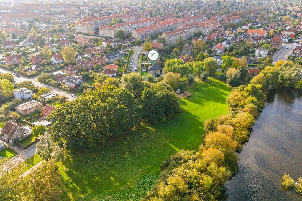 Drømmer du om luksus? For 9,5  mio. kroner er Pilesvinget 75 kommet til salg - Se den og de dyreste boliger til salg her