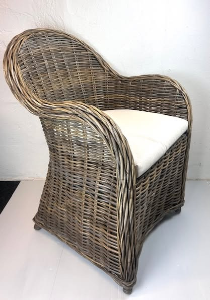 Campen Auktioner præsenterer auktion med rattanmøbler for alle aldre