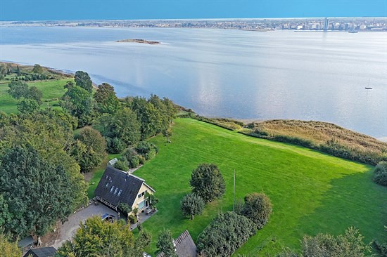 Top 6 over dyreste boliger til salg i Holbæk. Priser op til 21.000.000 kr