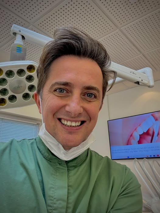 Byens Tandklinik i Struer fortæller, at Alex er tilbage på klinikken