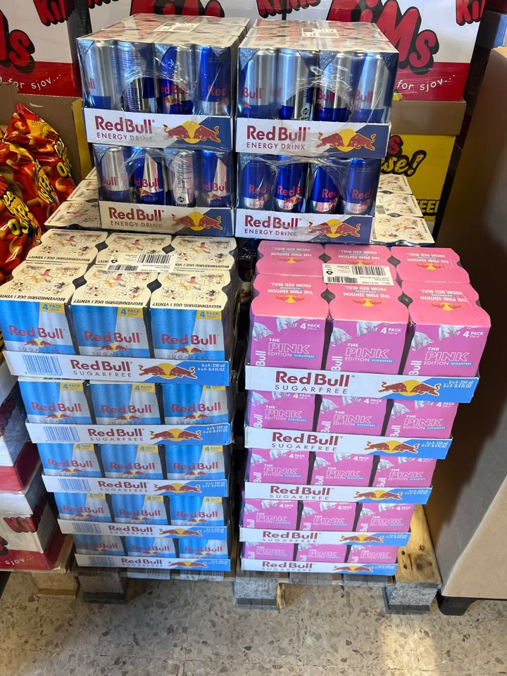 Meny Gl. Skagensvej tilbyder kasse med Red Bull til særpris gennem Facebook-bestilling