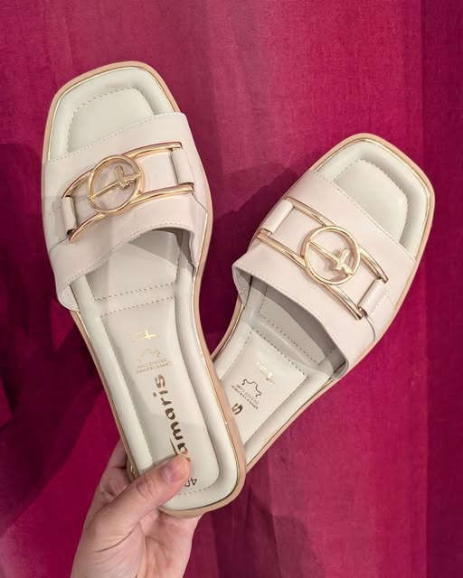 DK Shoes Brønderslev ApS melder Tamaris slippers i str. 40 solgt