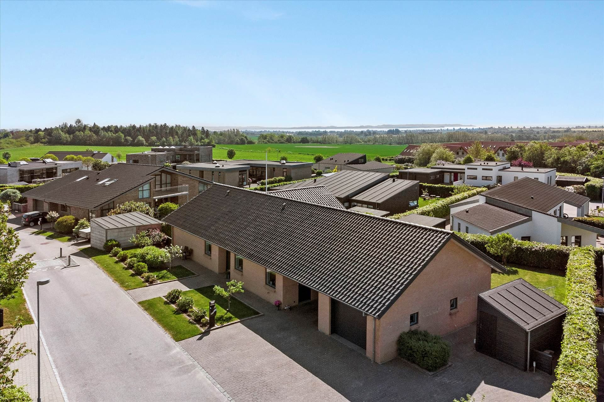 Netop kommet til salg: Elmehaven 40 en af Lystrups dyreste adresser