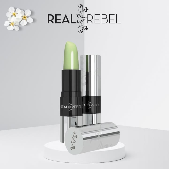 Top Clinic lancerer Real Rebel Luxury Lip Balm, der tilpasser sig din unikke læbefarve