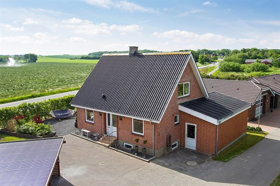 For 948.000 kr Brejningvej 8 - Se priserne på de dyreste boliger til salg i Spjald