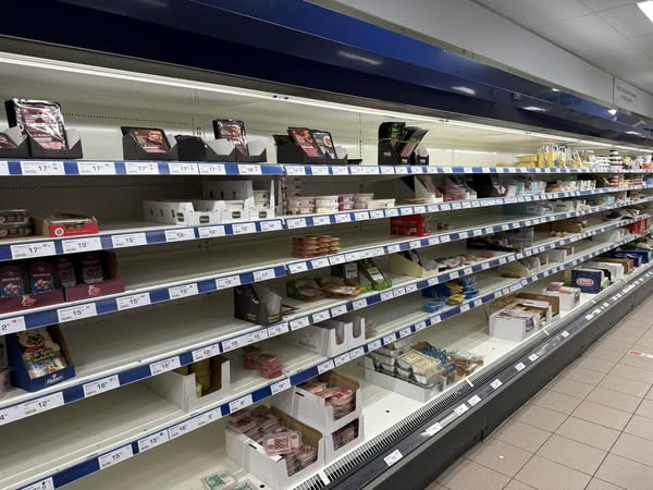 REMA 1000 Ringsted tilbyder halv pris på køle- og frostvarer før lukning