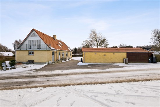 Ørumvej 59 og 1 anden boliger er kommet til salg denne uge i Højslev - se boligerne her.