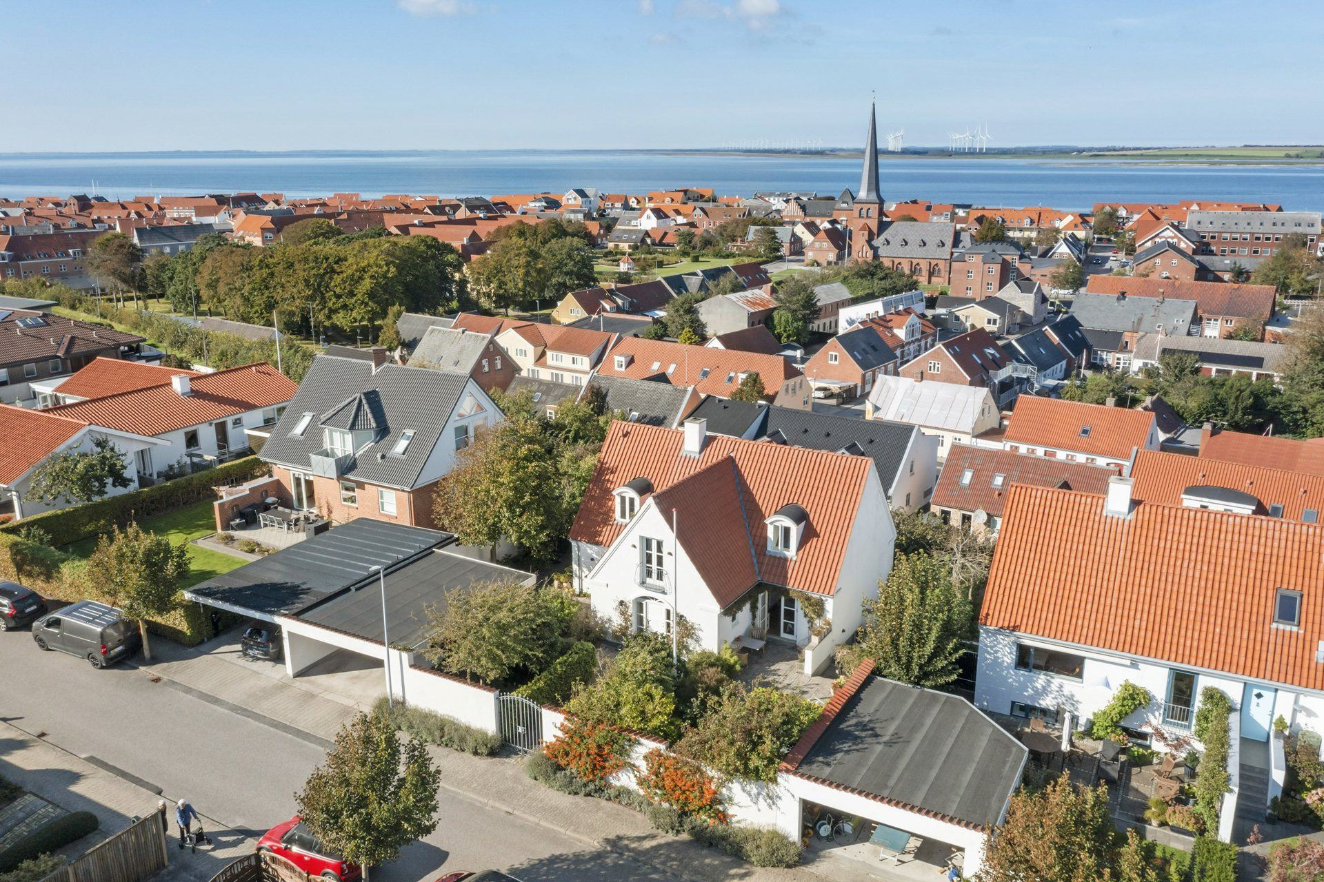 Netop kommet til salg: Alleen 10 en af Løgstørs dyreste adresser