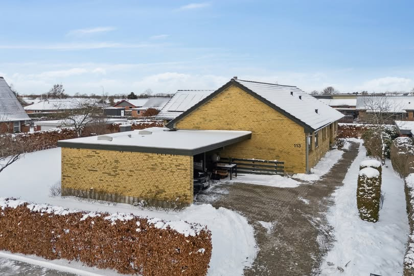 Perfekt familievilla i Sunds på Rønne Allé 113 præsenteres af John Frandsen Herning