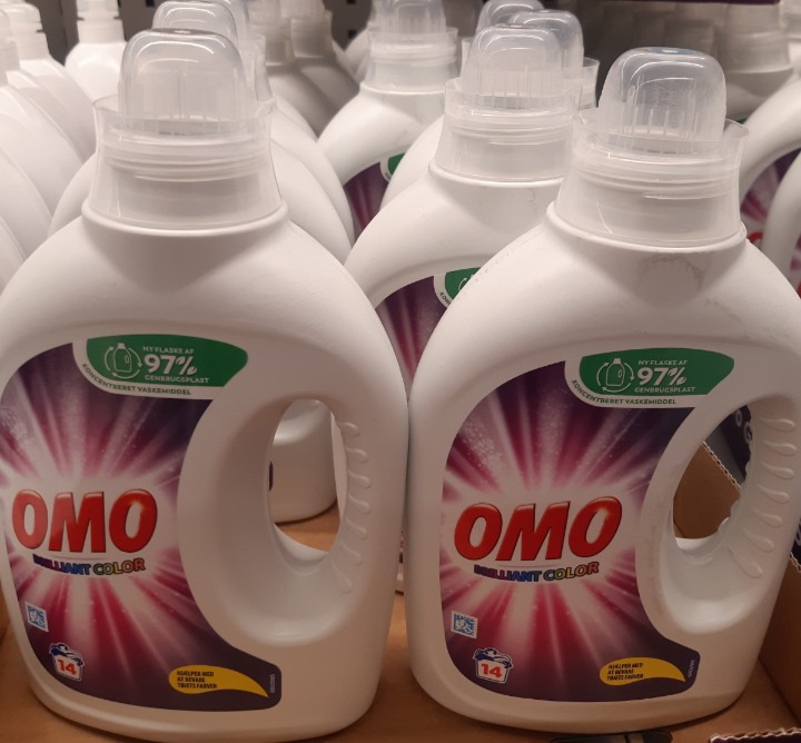 Meny Randers tilbyder Omo flydende vask til kun 18,95 kr. stk. på bestilling