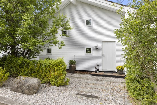 Top 6 over dyreste boliger til salg i Stenlille. Priser op til 3.495.000 kr