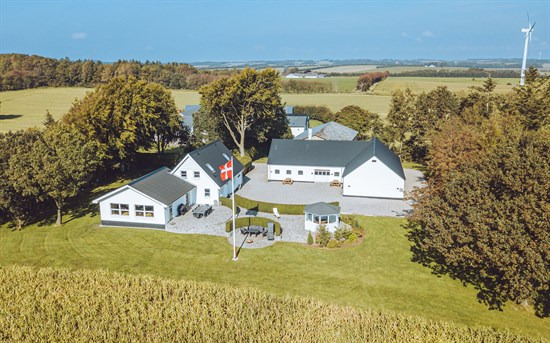 Top 6 over dyreste boliger til salg i Farsø. Priser op til 8.875.000 kr