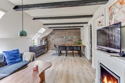 Andelsbolig med skøn beliggenhed og forældrekøb tilladt