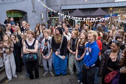 Randers Festuge præsenterer: Havefest hos Kaosambassaden den 10. august