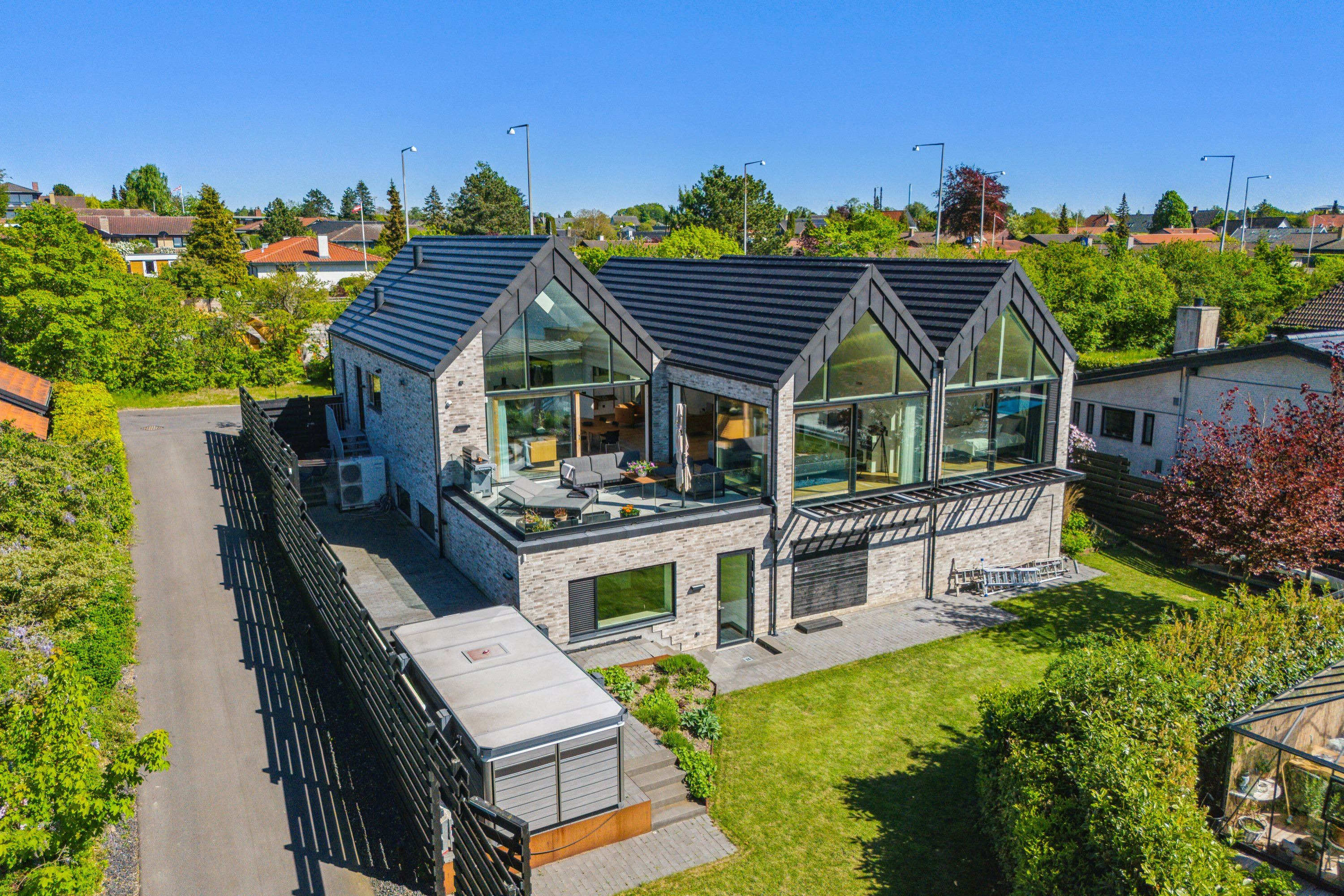 Frederiksborgvej 163, Himmelev til salg for 26,0  mio. kroner - Se 5 andre boliger til salg i Roskilde