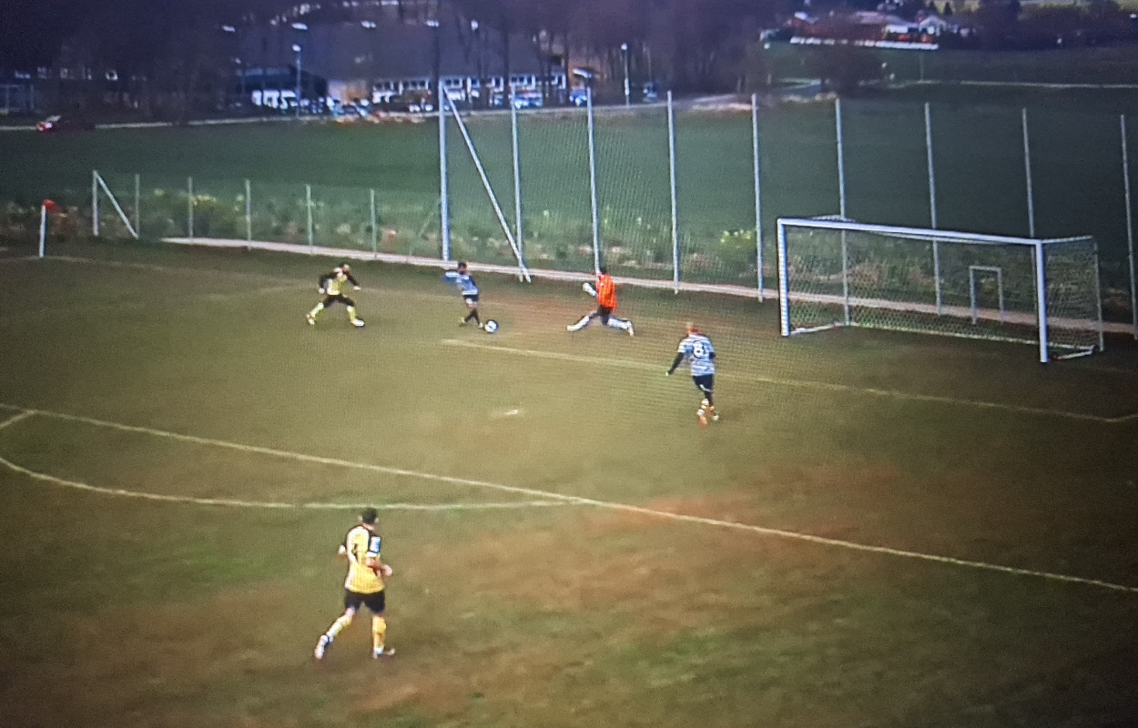 Skyggebjerg sparkede tre point i hus for SMIFF