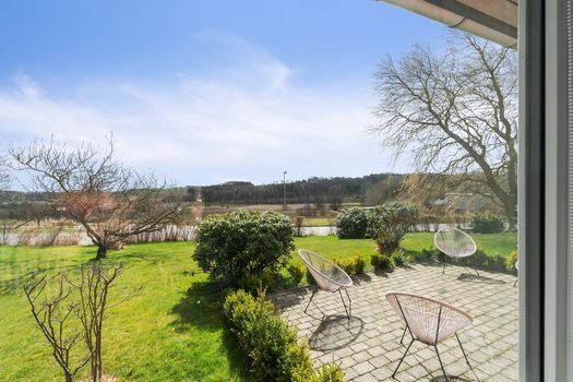 Hold dig opdateret på lokale nyheder fra sociale medier