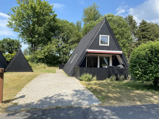 Golfsvinget 59 og 1 anden boliger er kommet til salg denne uge i Farsø - se boligerne her.