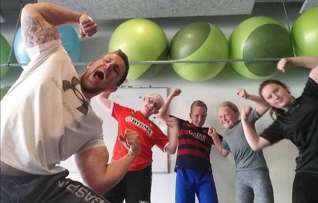 Hold dig opdateret på lokale nyheder fra sociale medier